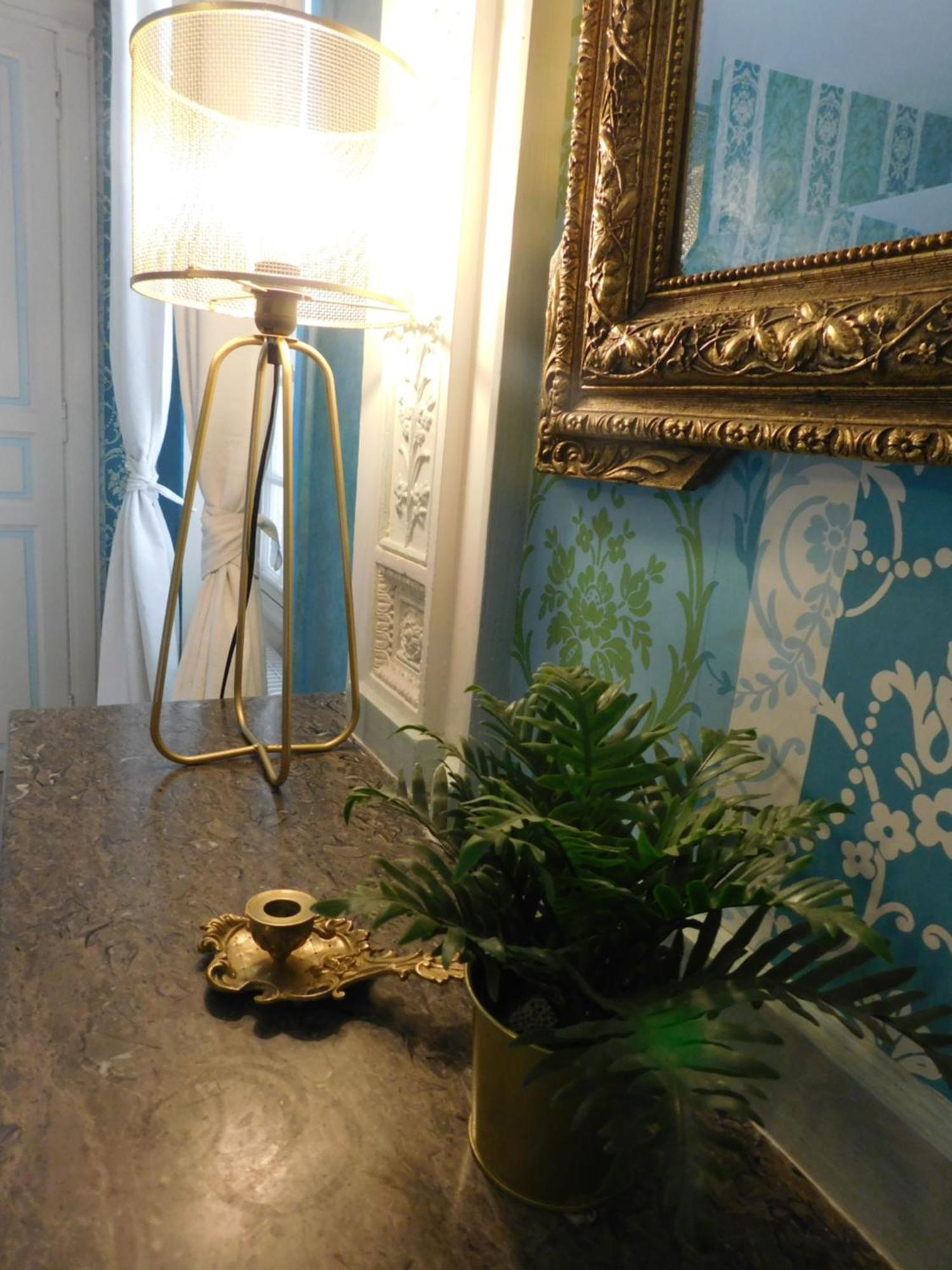 Logis Hotel Le Prince Noir Serignac-sur-Garonne ภายนอก รูปภาพ