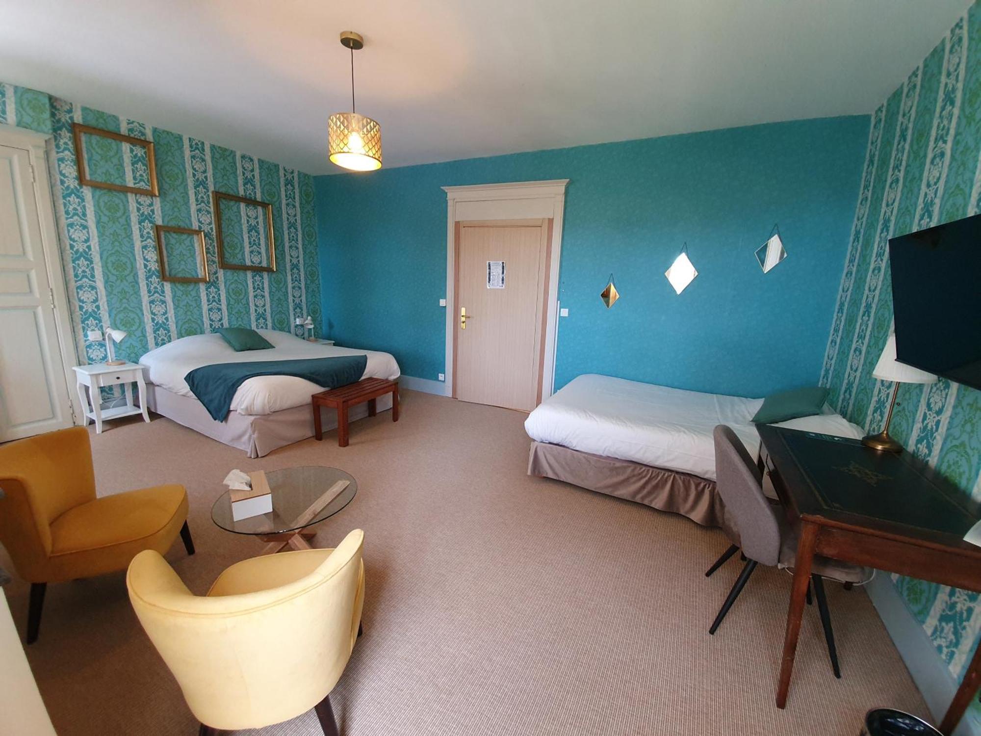 Logis Hotel Le Prince Noir Serignac-sur-Garonne ภายนอก รูปภาพ